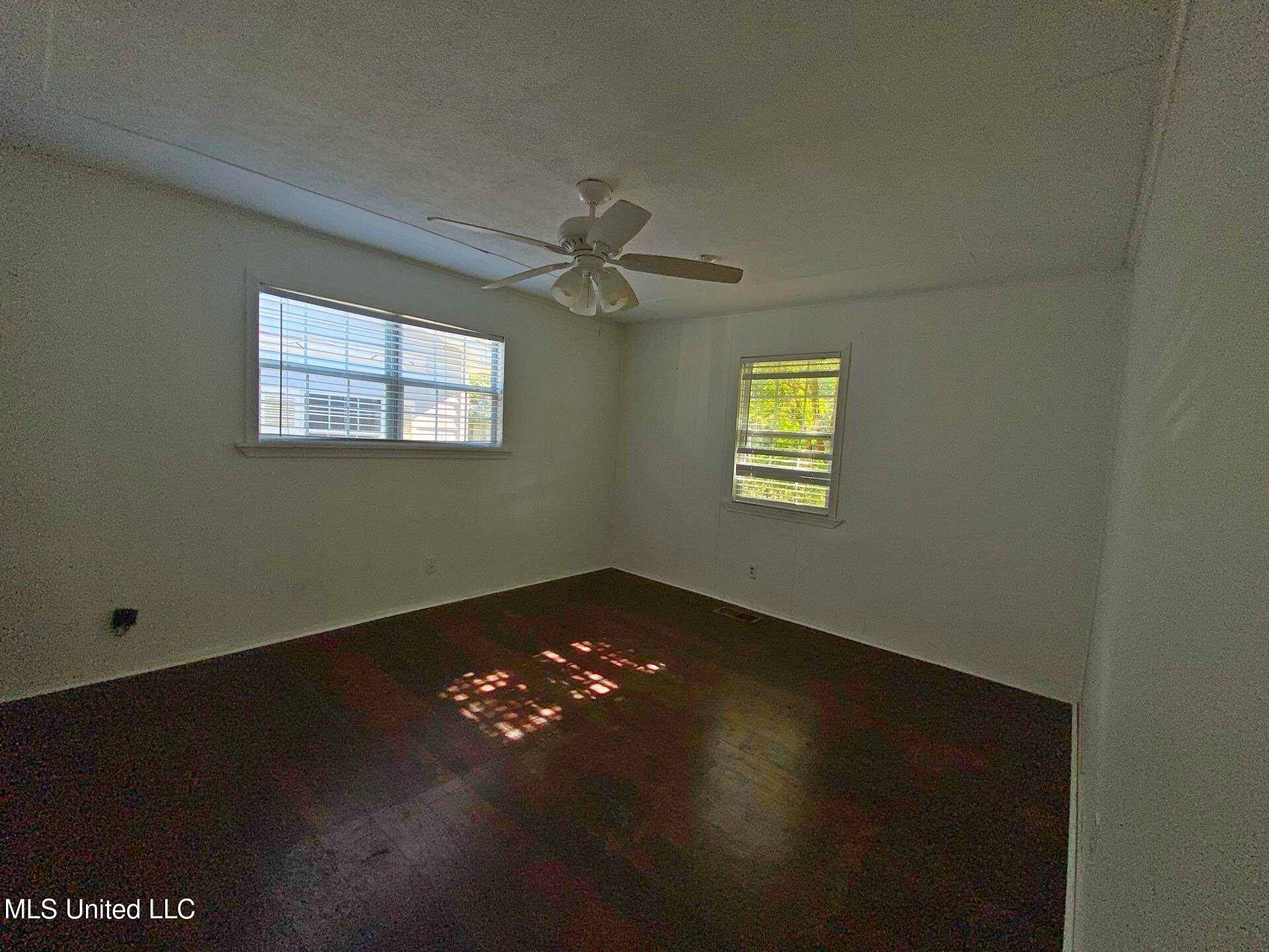 Pelahatchie, MS 39145,410 N Brooks Street