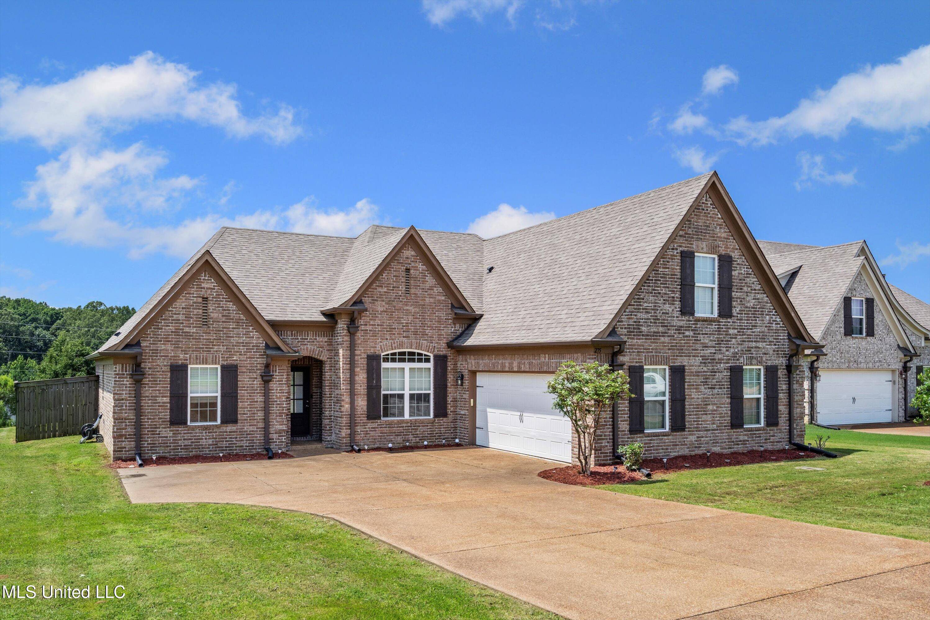 Hernando, MS 38632,275 Magnolia Gardens Drive