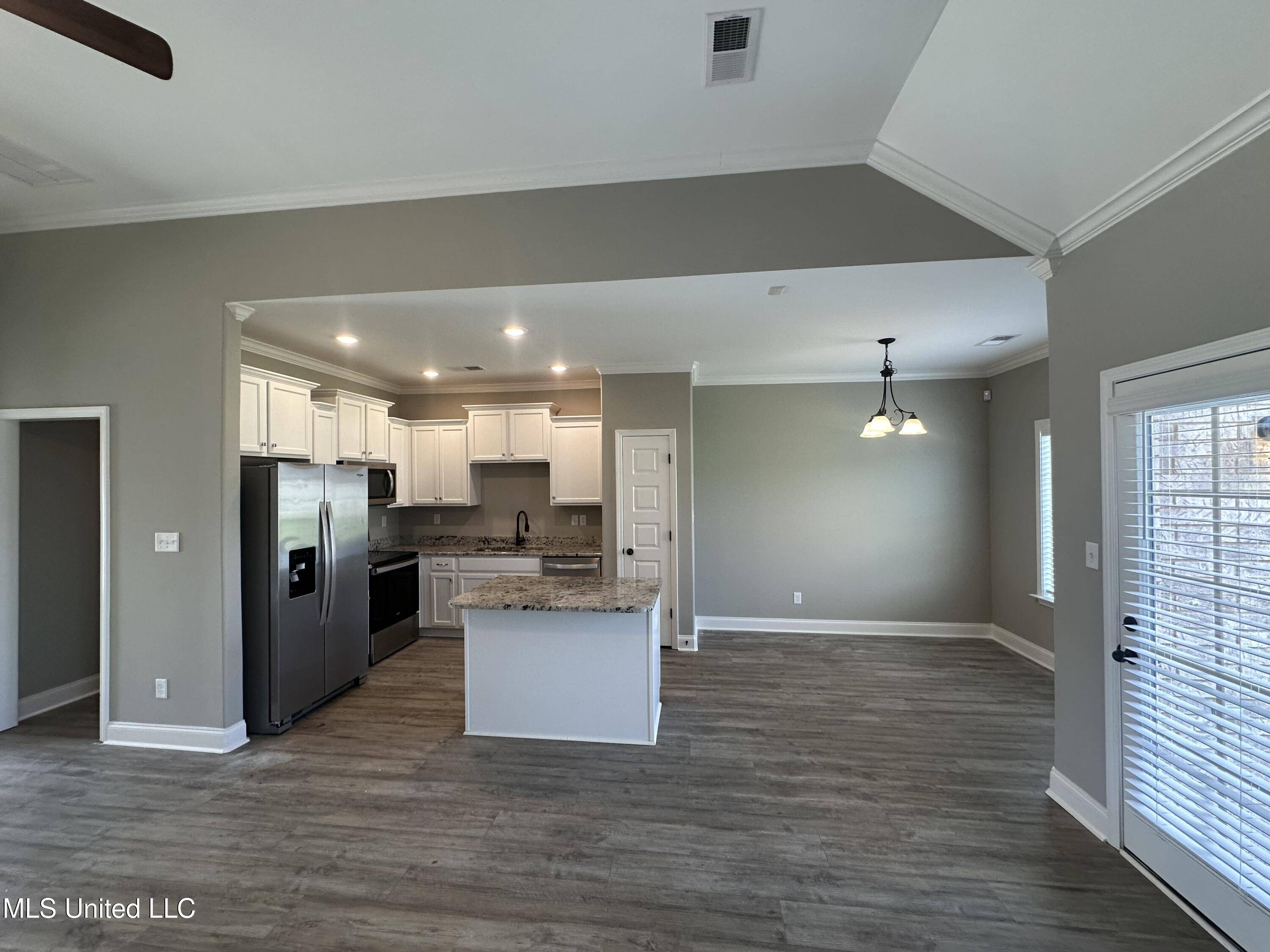 Nesbit, MS 38651,1914 Ava Drive