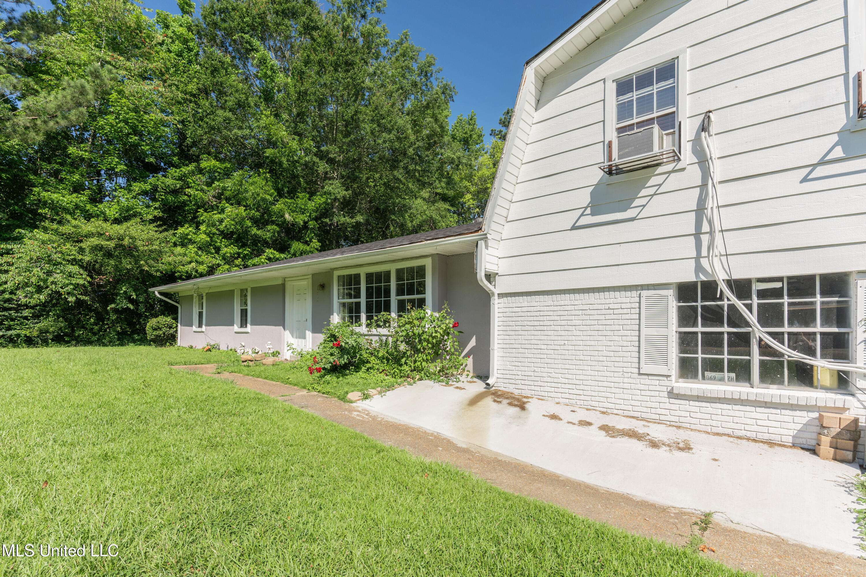 Clinton, MS 39056,1200 Tanglewood Drive