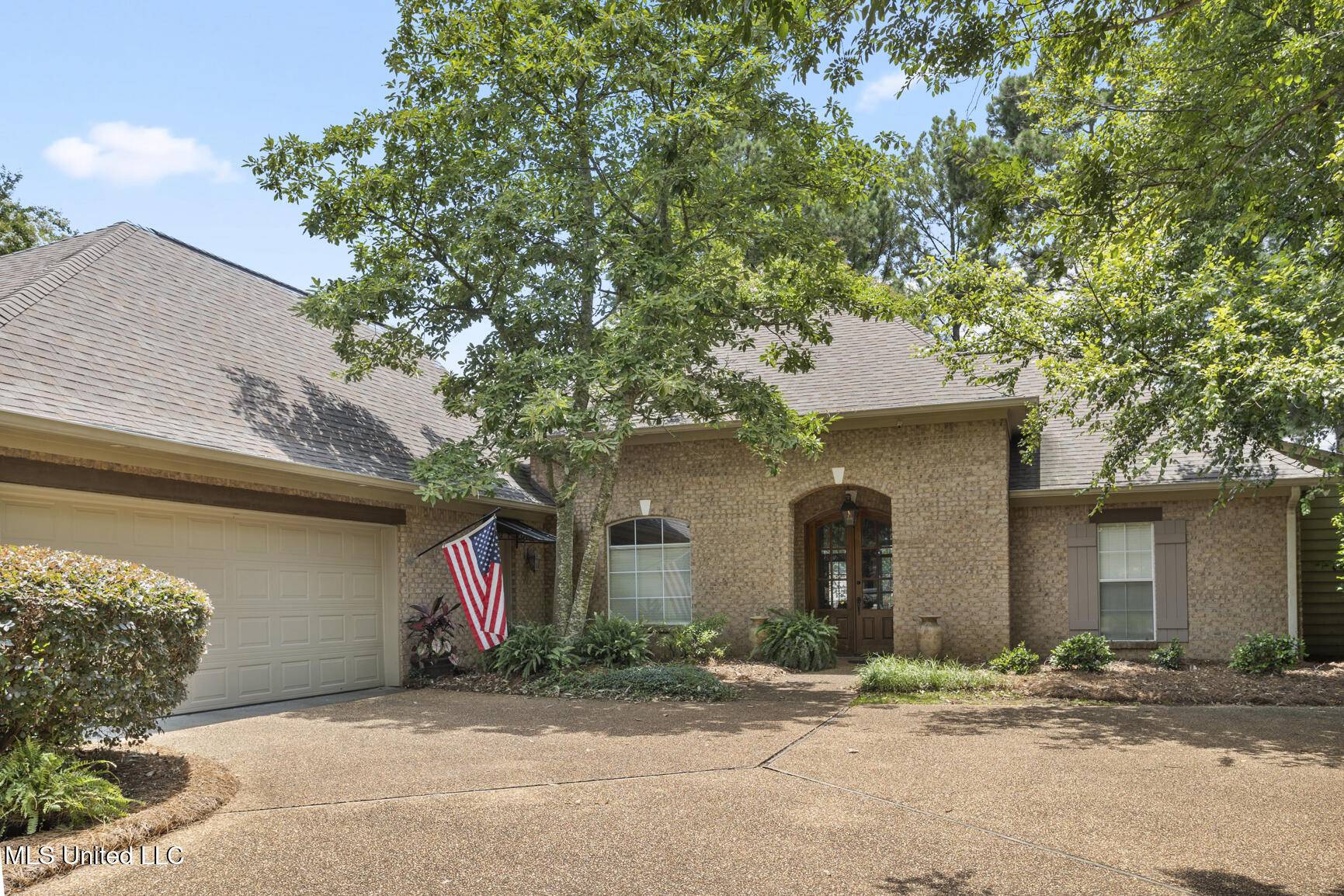 Madison, MS 39110,1233 Woodberry Drive