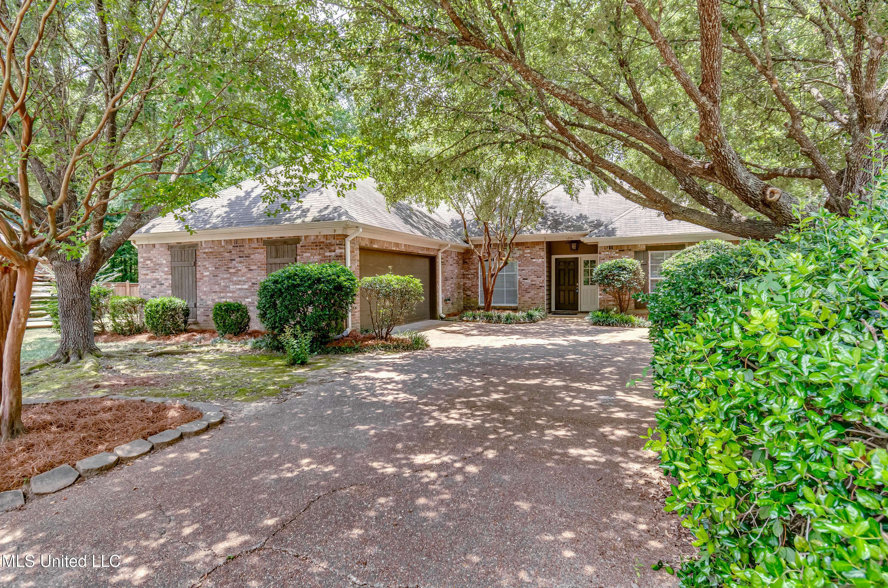 Canton, MS 39046,109 Ashby Park