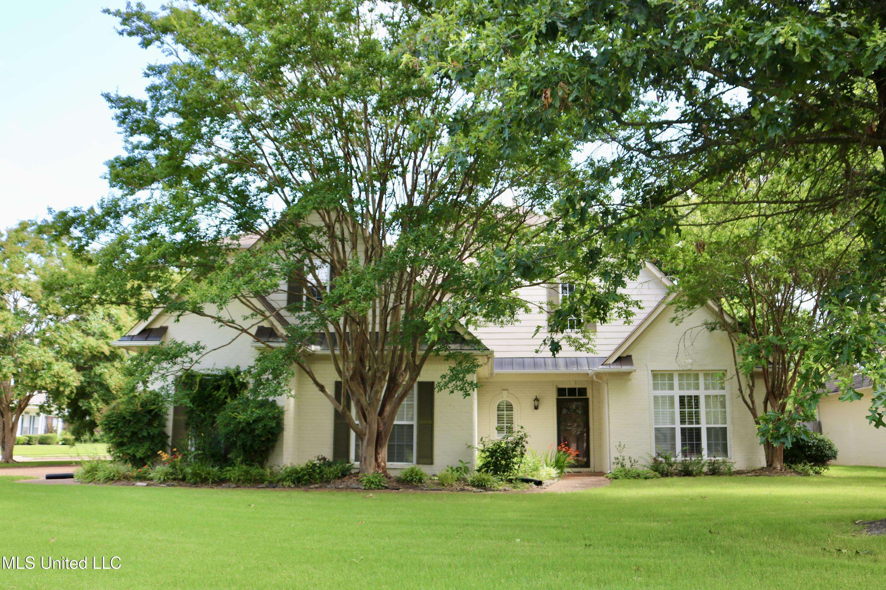 Hernando, MS 38632,860 Cedar Grove Parkway