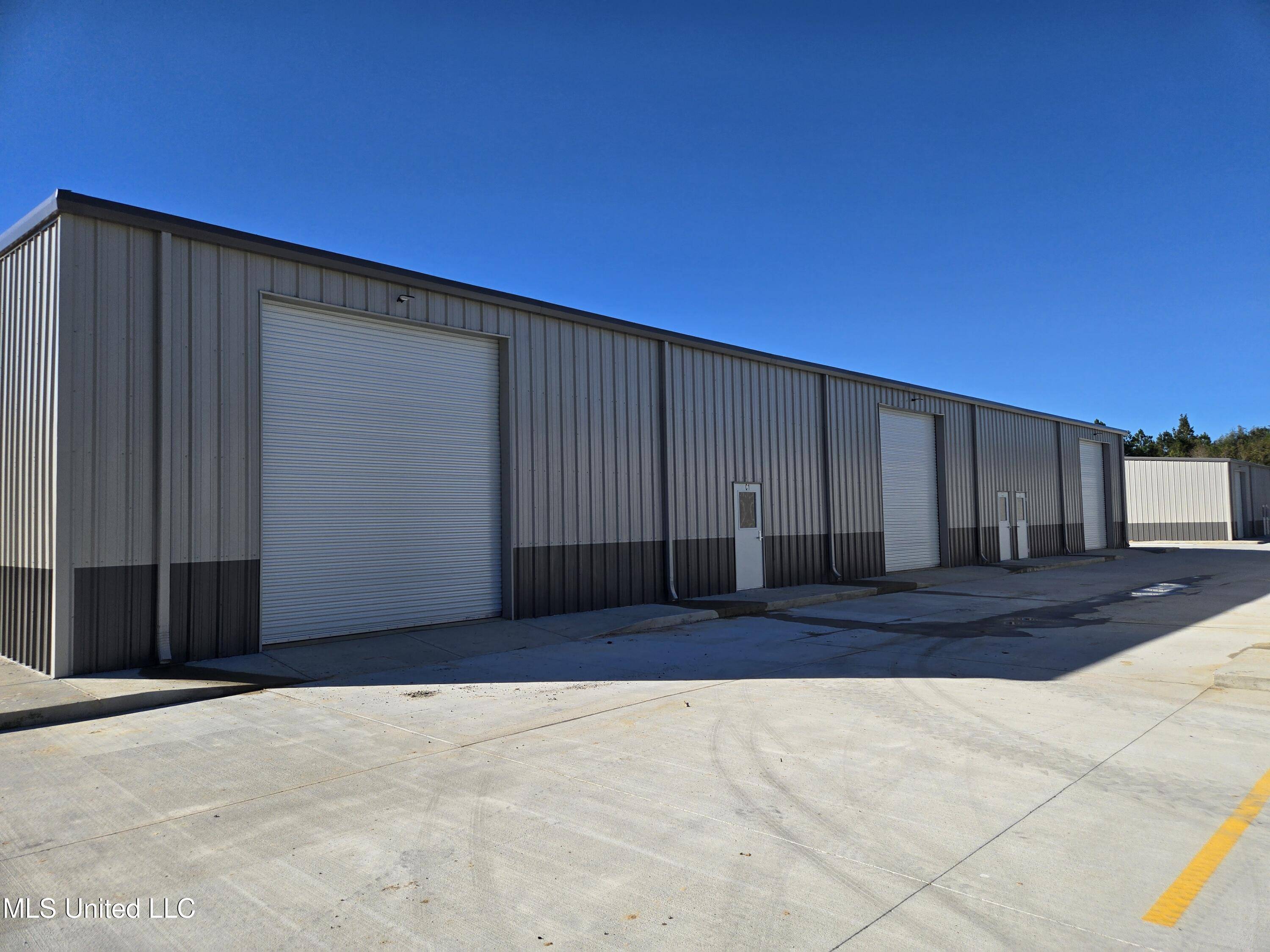 Ocean Springs, MS 39565,8655 Tucker Road