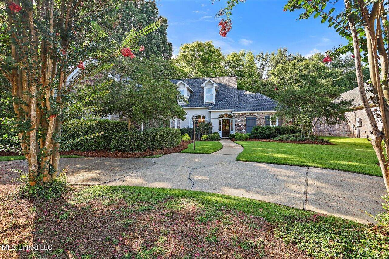 Madison, MS 39110,317 Golden Pond Drive