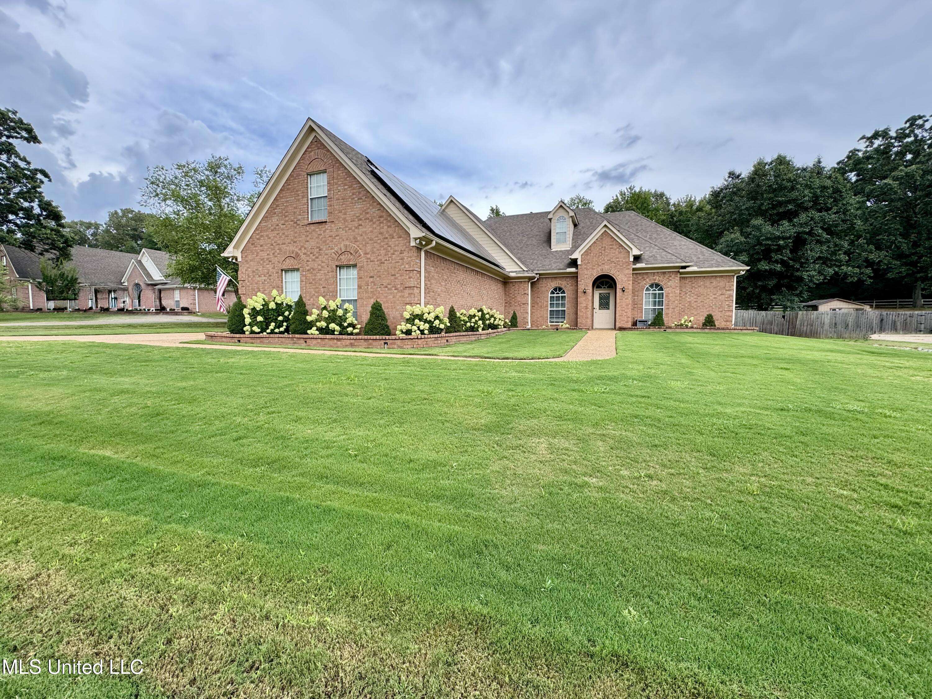 Nesbit, MS 38651,1320 Dogwood Hollow Drive