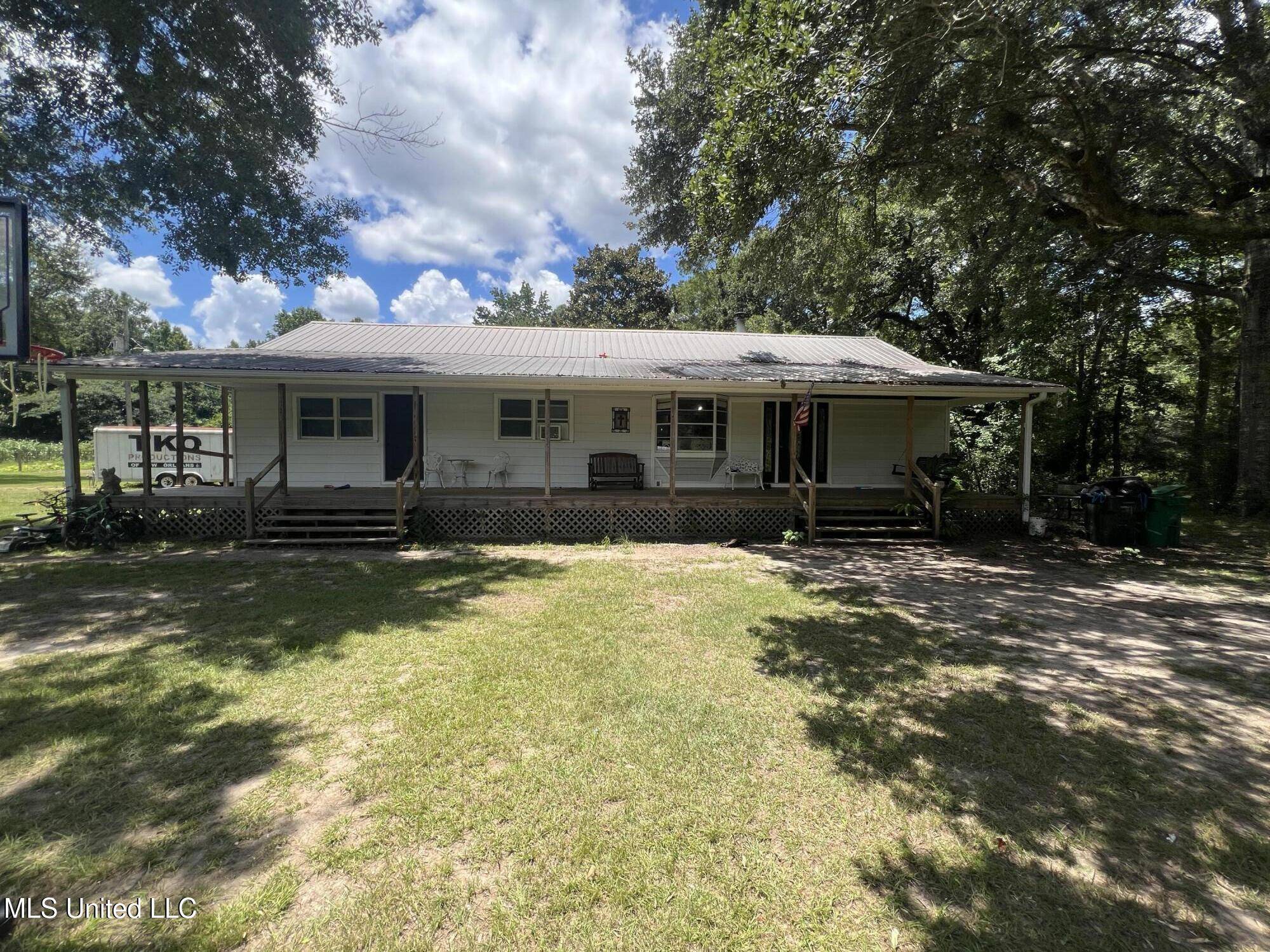 Moss Point, MS 39562,11813 Highway 613