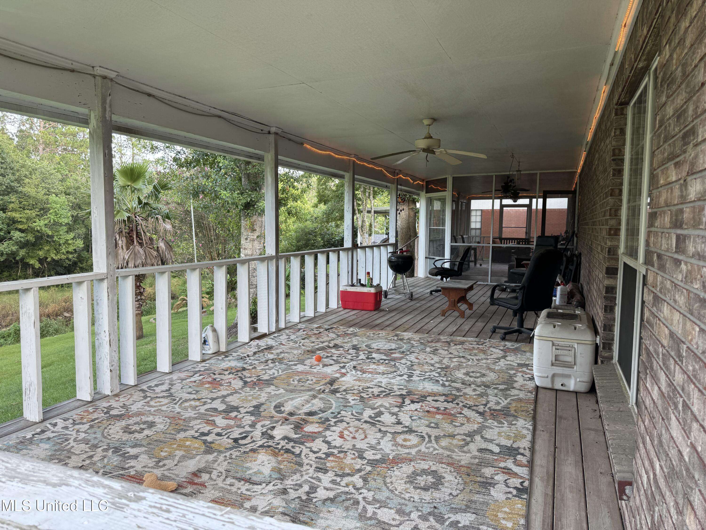 Ocean Springs, MS 39564,6233 Moreton Place