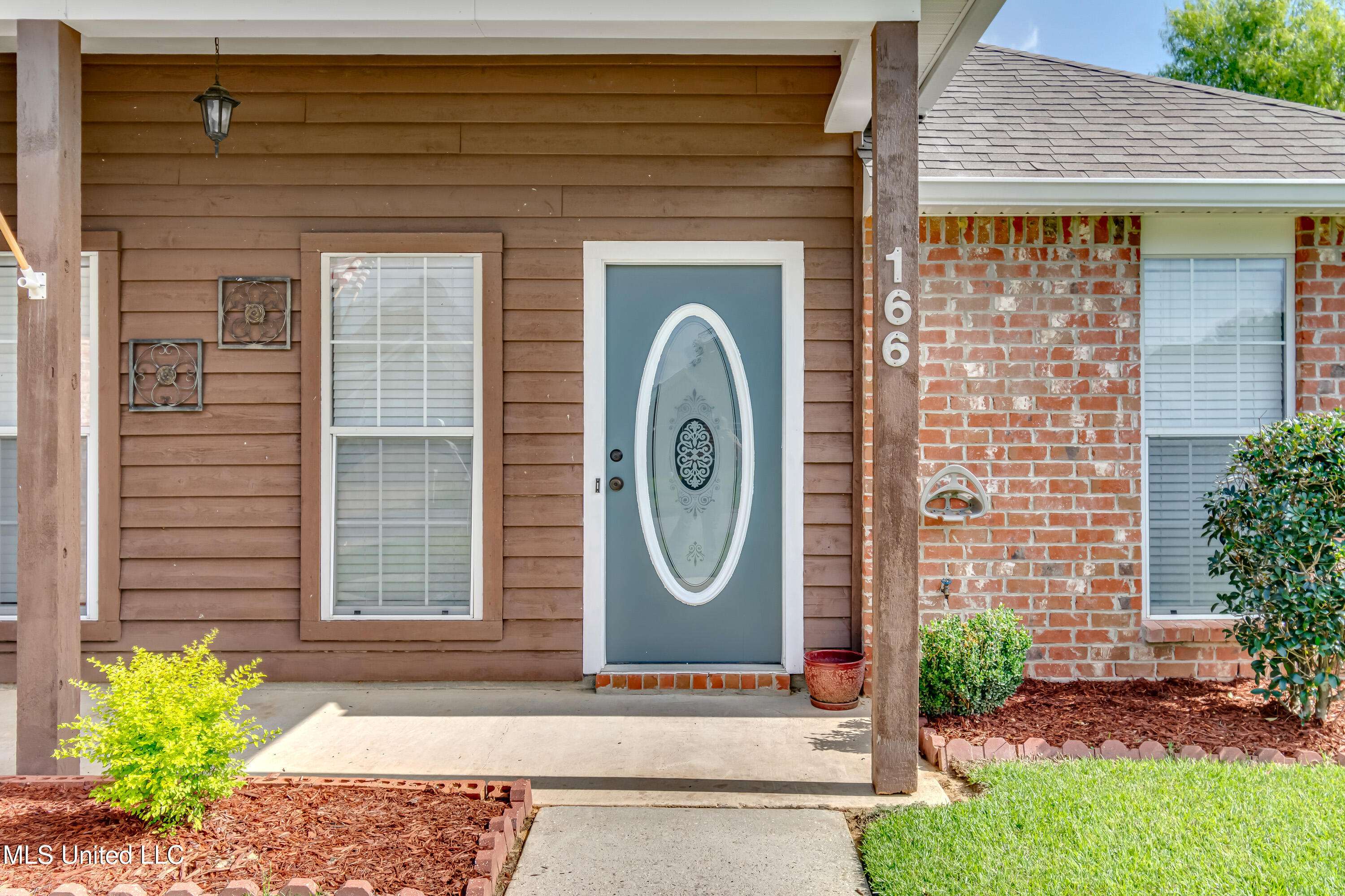 Pearl, MS 39208,166 Cedar Spring Circle