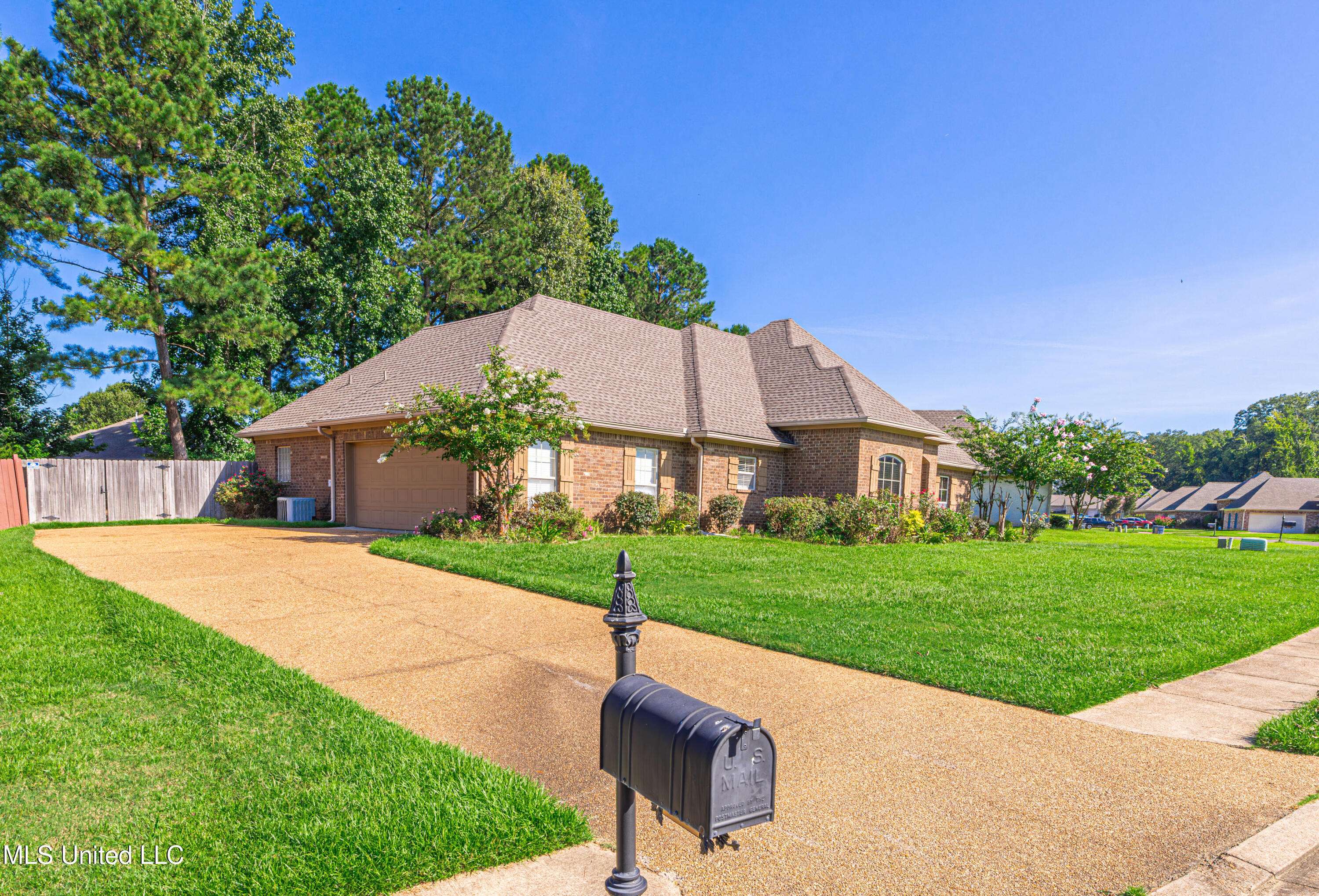 Clinton, MS 39056,130 Oak Meadow Drive