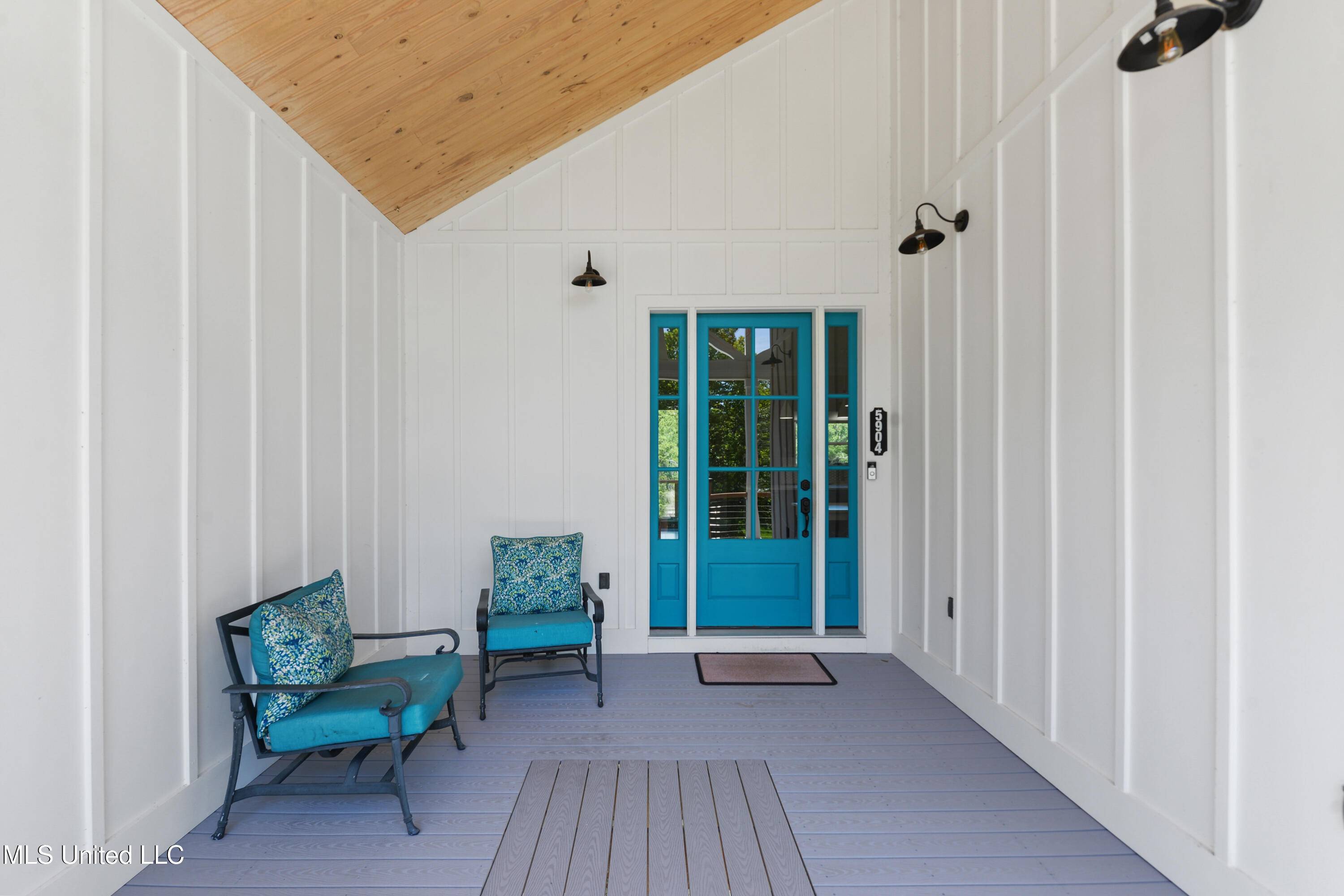 Ocean Springs, MS 39564,5904 Moreton Place