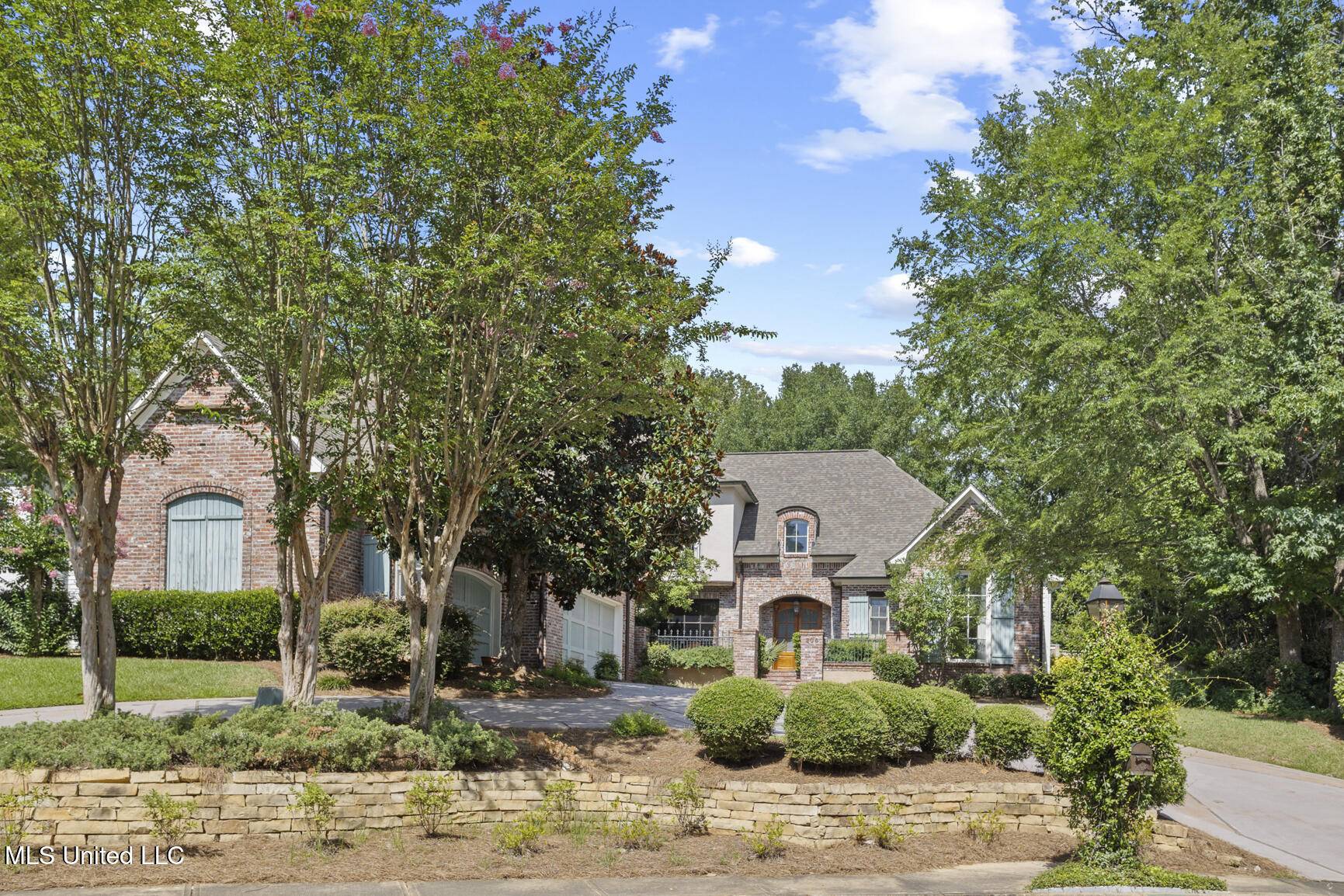 Ridgeland, MS 39157,206 Valley Road