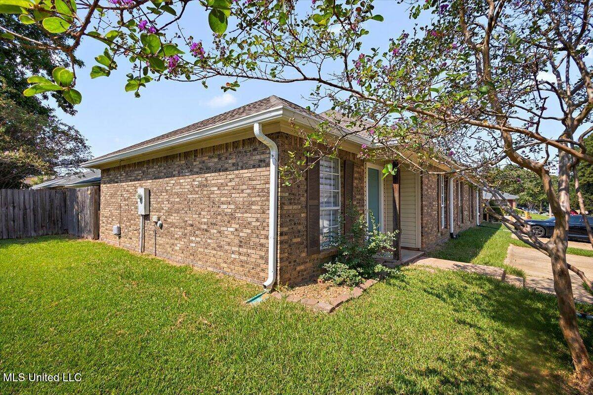 Brandon, MS 39047,200 Brendalwood Boulevard #A