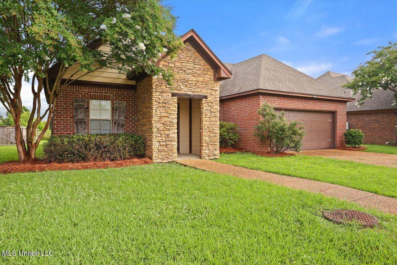 Brandon, MS 39042,409 Sand Stone Place
