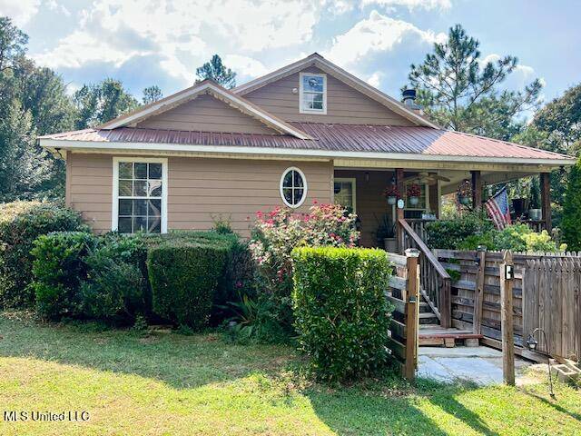 Vancleave, MS 39565,17105 Spring Lake W Drive