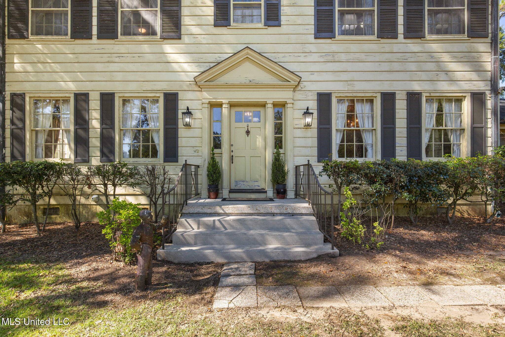 Jackson, MS 39216,4019 Old Canton Road