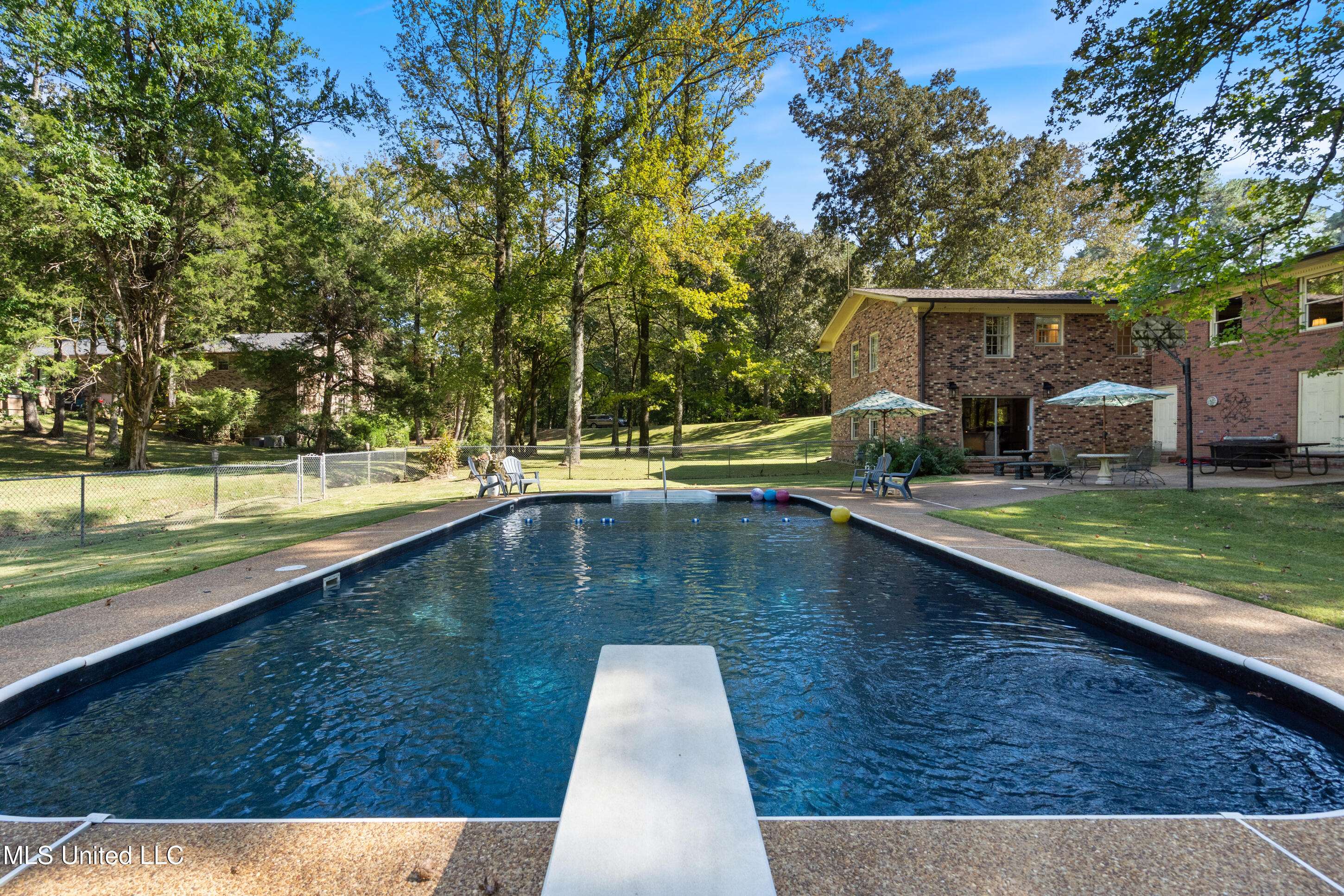 Holly Springs, MS 38635,320 Cedar Hills Road