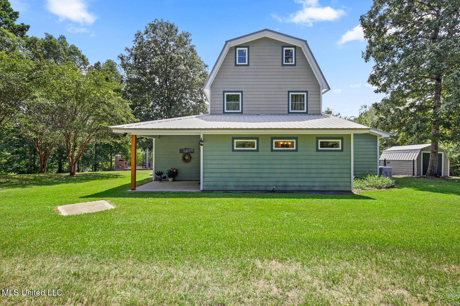 Poplarville, MS 39470,203 John Henry Lake Road