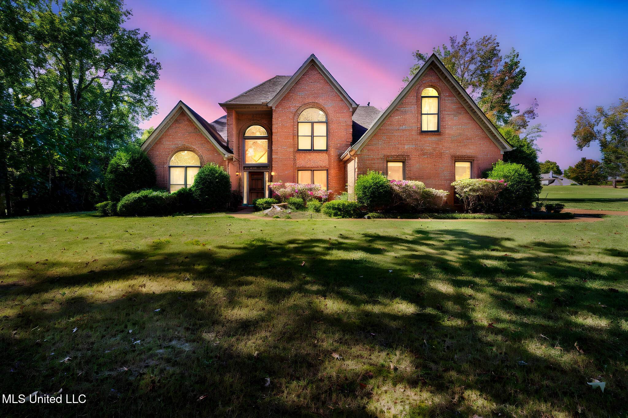 Olive Branch, MS 38654,5045 Saint Andrews Cove