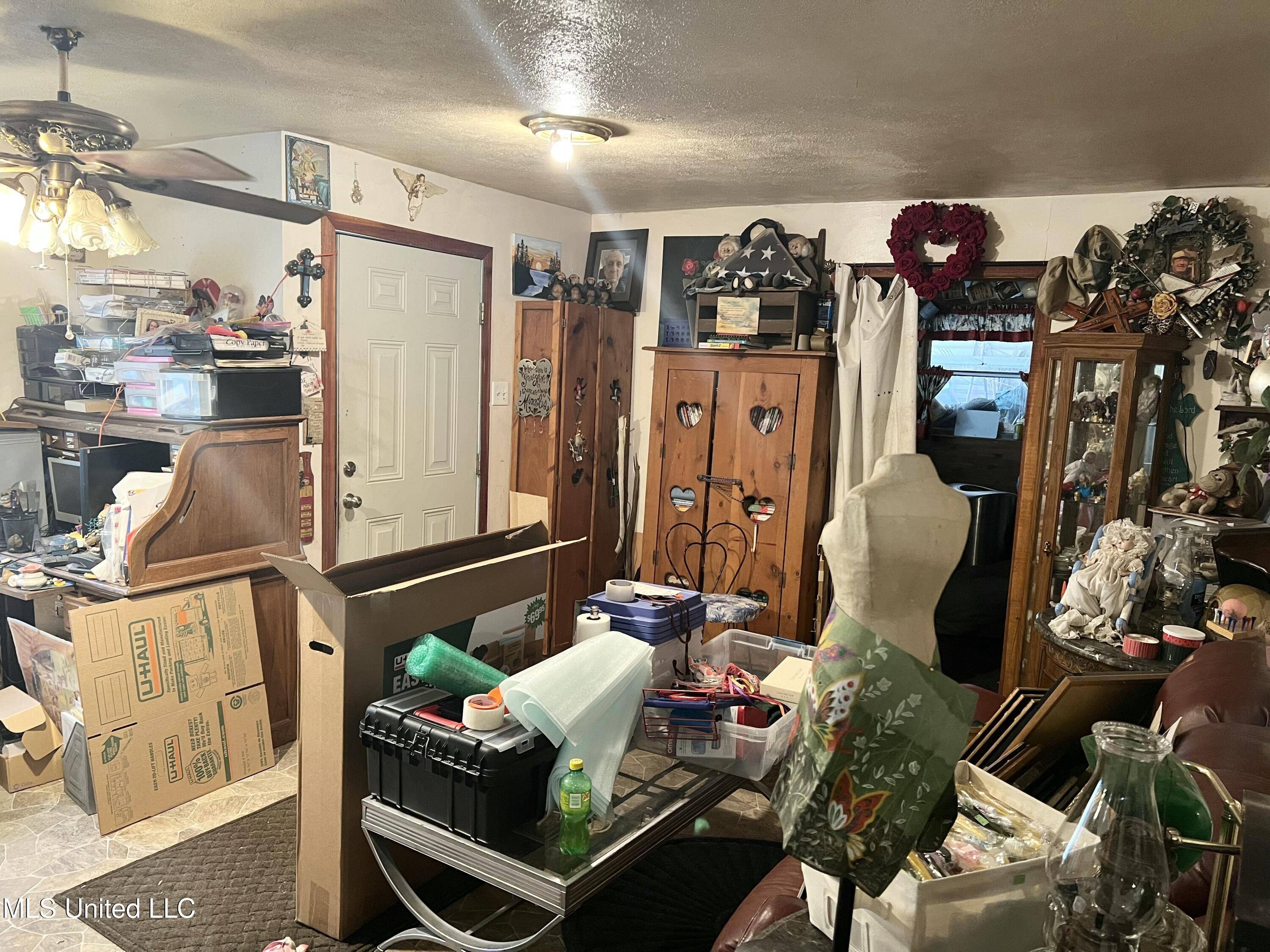 Meridian, MS 39301,4678 Long Creek Water Road