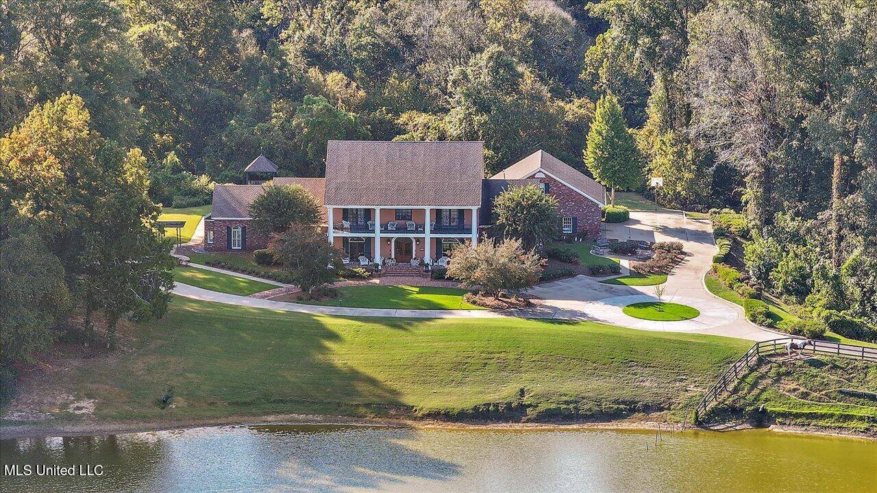 Vicksburg, MS 39183,607 Tiffintown Road