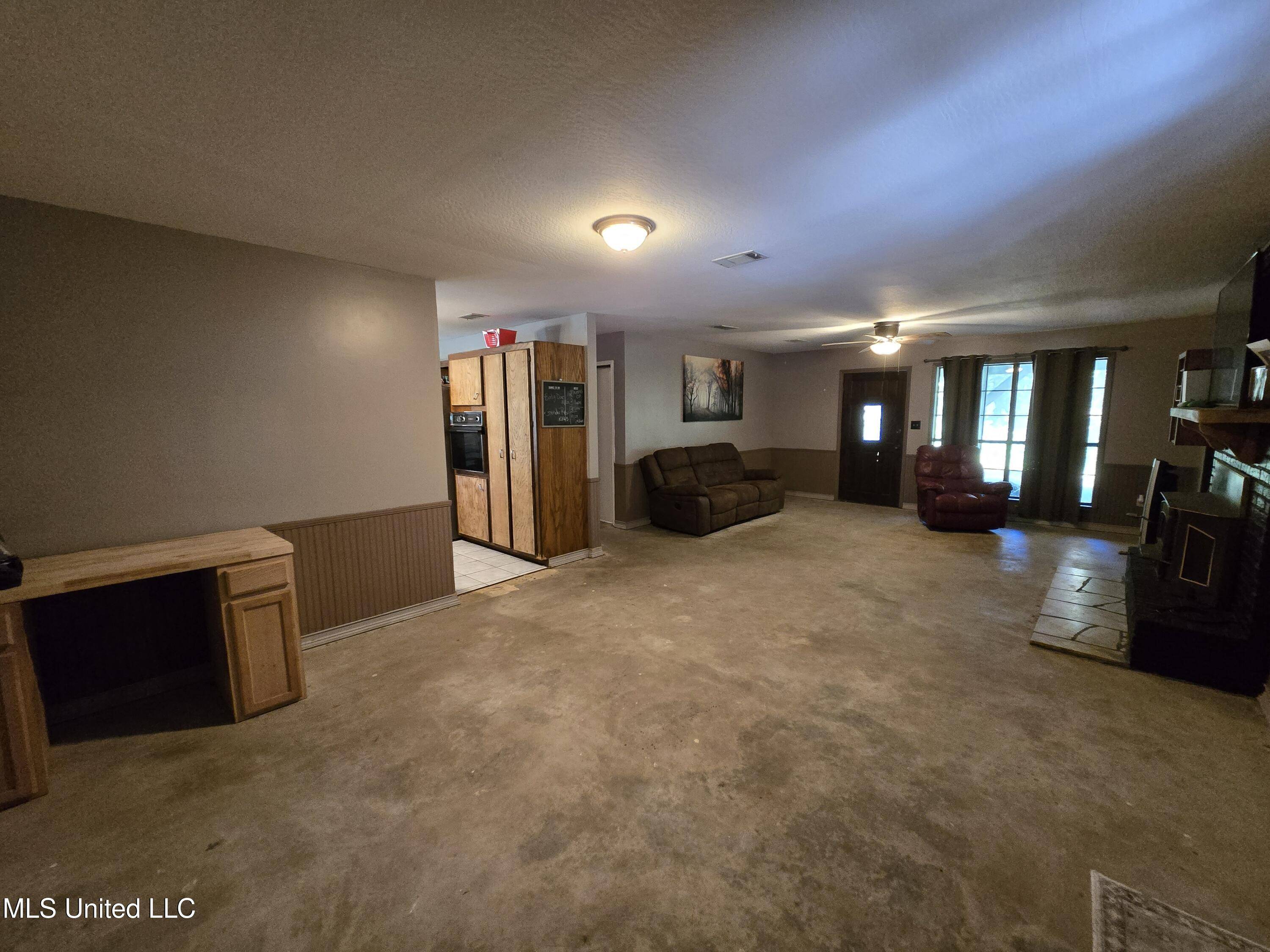 Hattiesburg, MS 39401,542 Southgate Road
