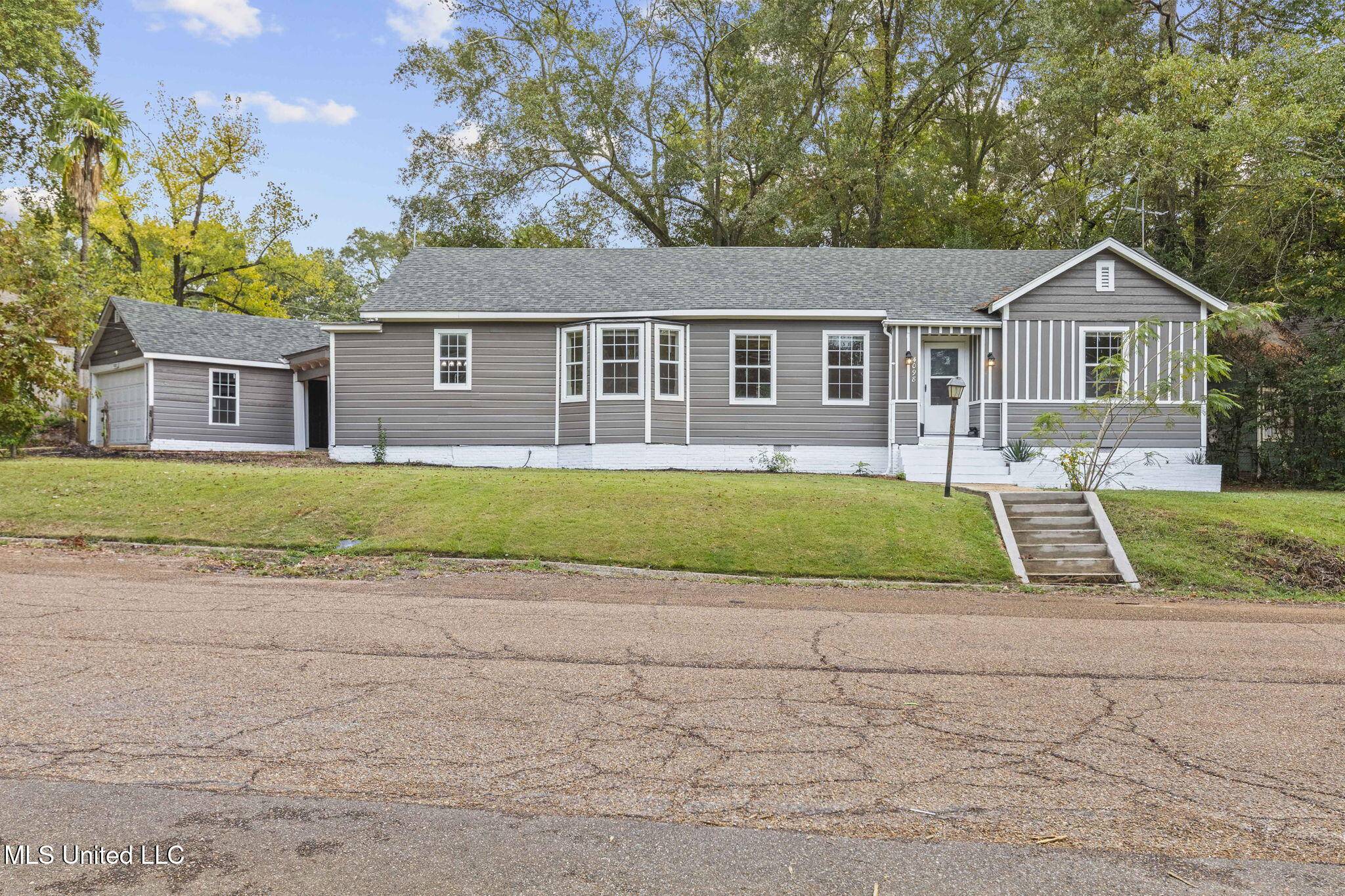 Jackson, MS 39206,4098 Pine Hill Drive