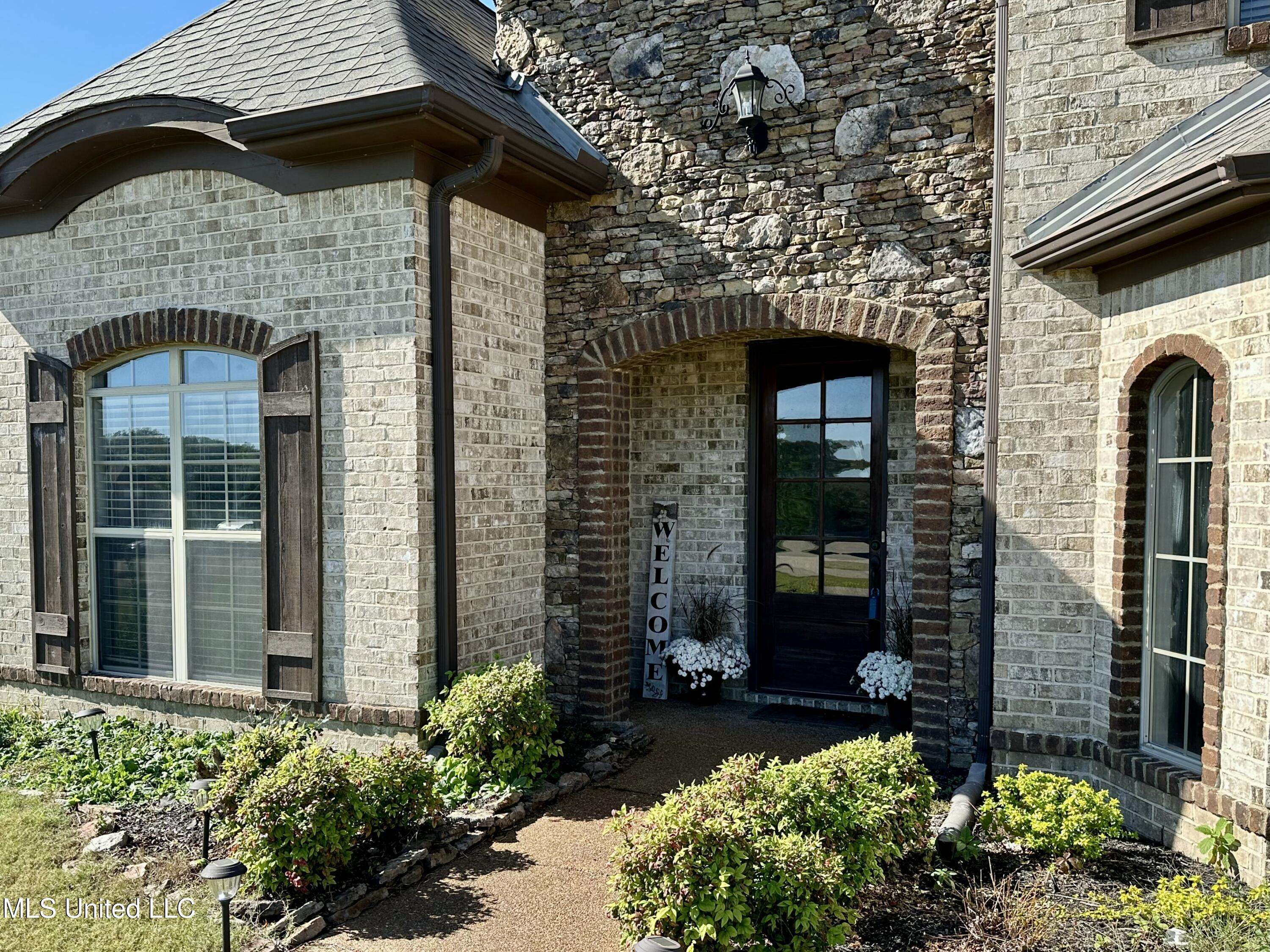 Olive Branch, MS 38654,2763 Fall Spring Drive