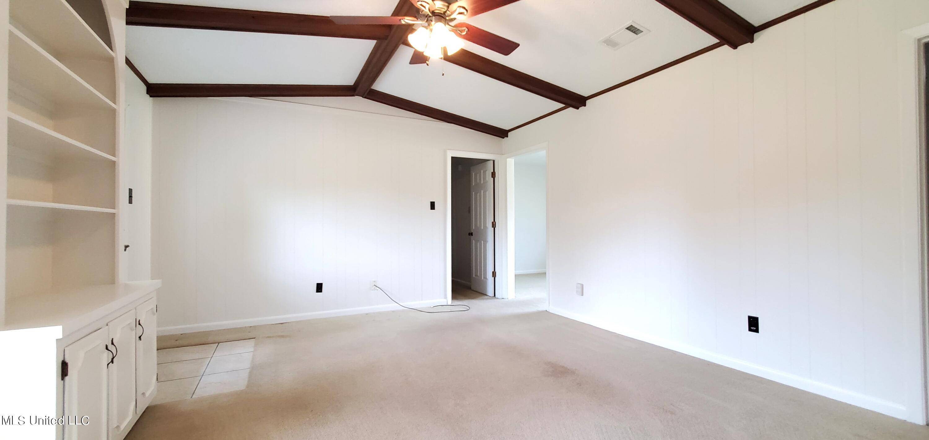 Ocean Springs, MS 39564,303 Jamaica Drive