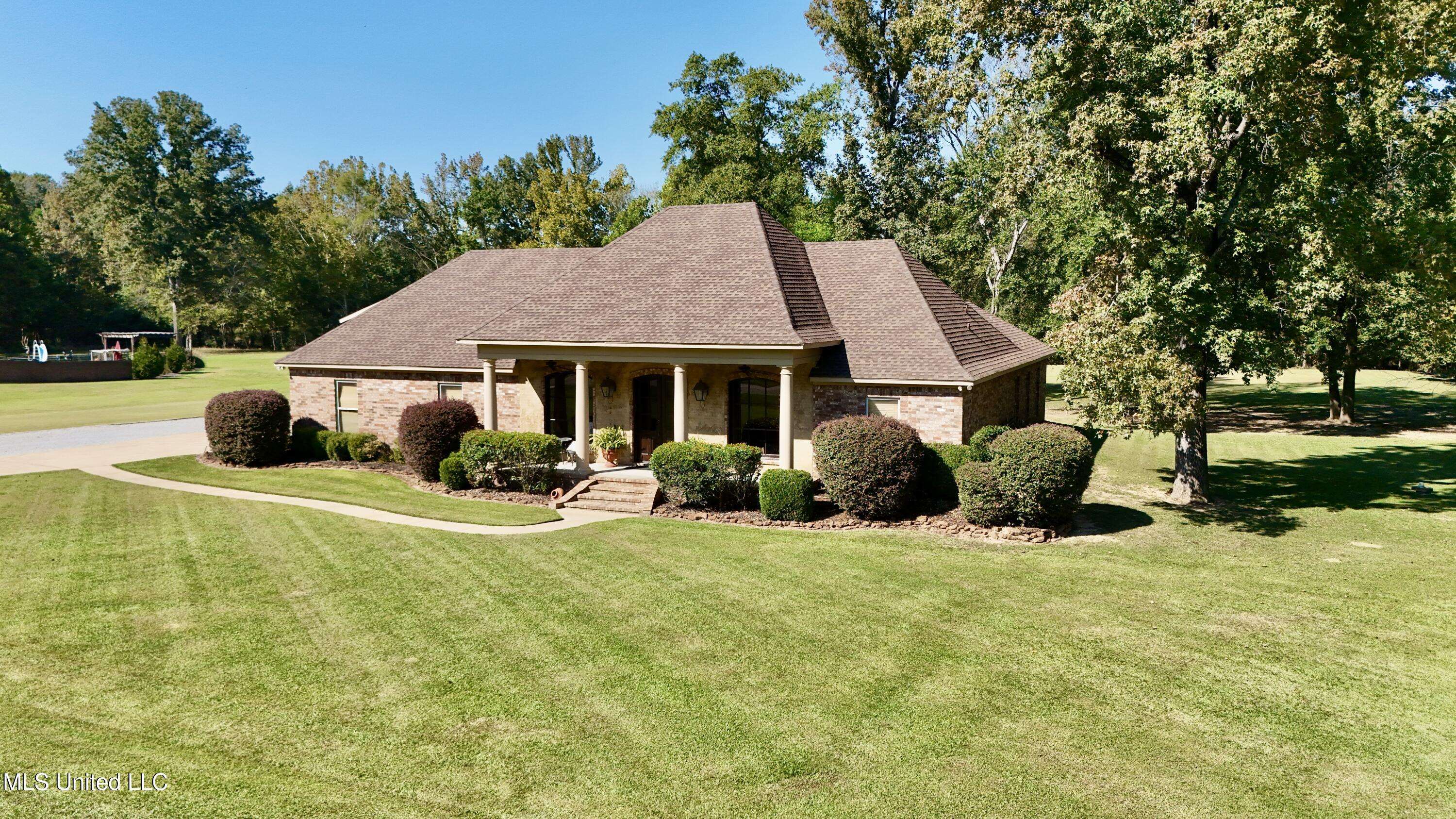 Clinton, MS 39056,112 Pinehaven Place