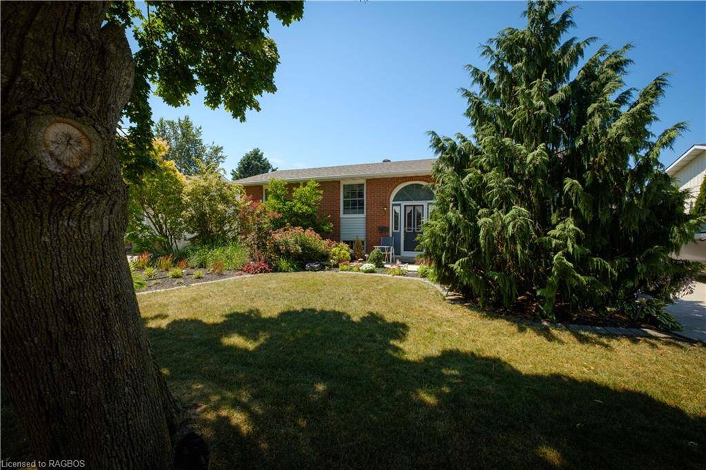 Kincardine, ON N2Z 1V6,644 Scott Street