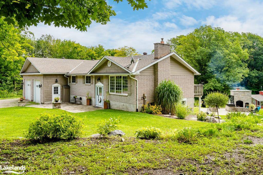 Penetanguishene, ON L9M 2C6,1317 Tay Point Road