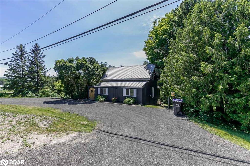 Penetanguishene, ON L9M 1L9,9866 93 County Road