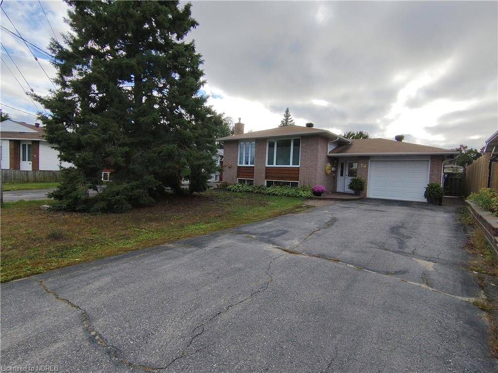 North Bay, ON P1B 8R9,70 Sherryl Crescent