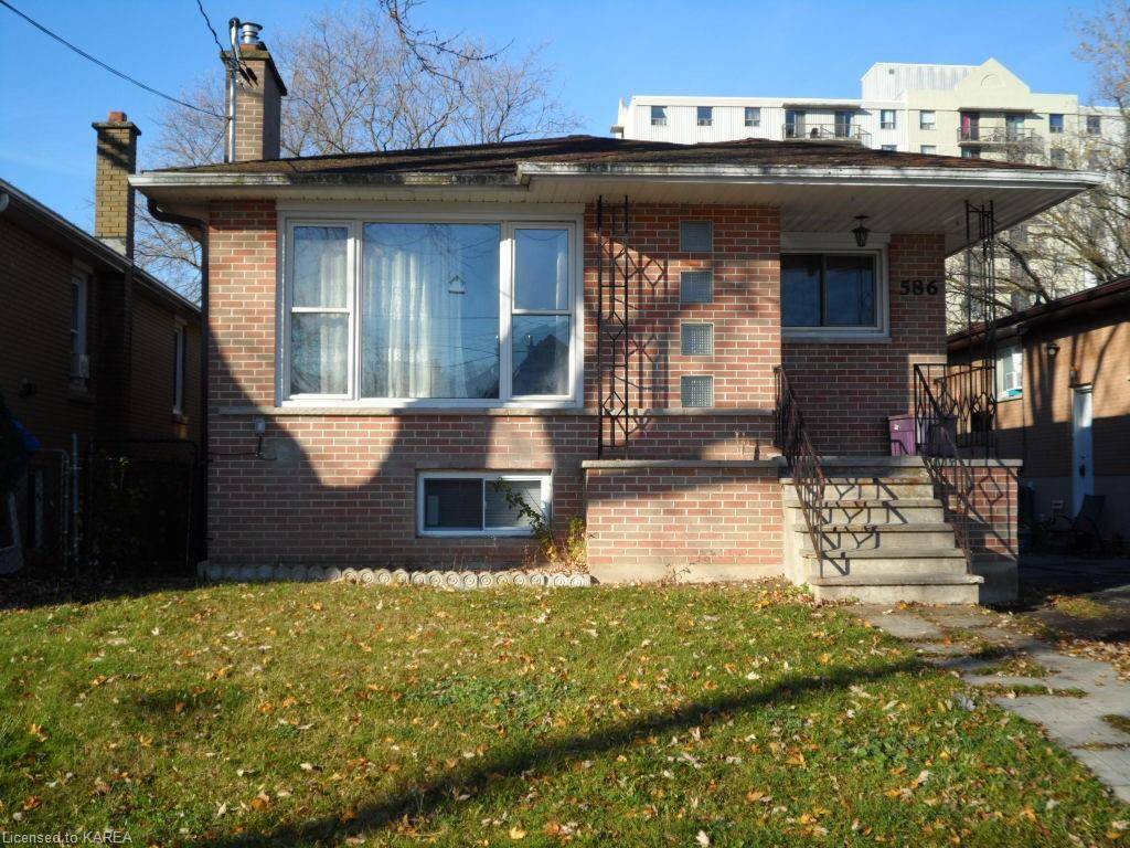 Kingston, ON K7K 4X1,586 Macdonnell Street