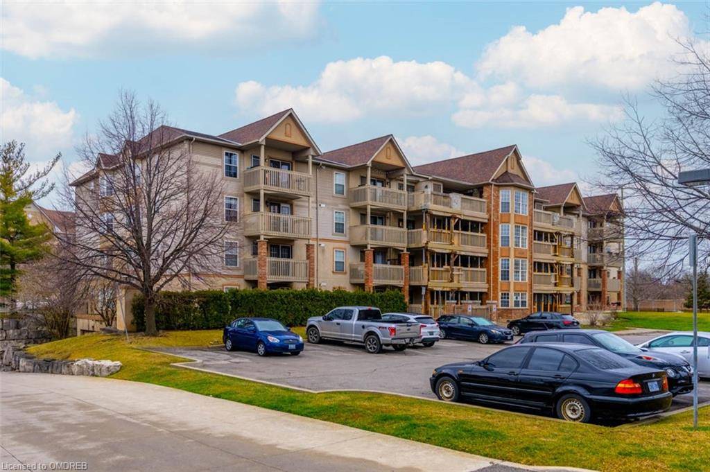 Burlington, ON L7M 4M2,4005 Kilmer Drive #307