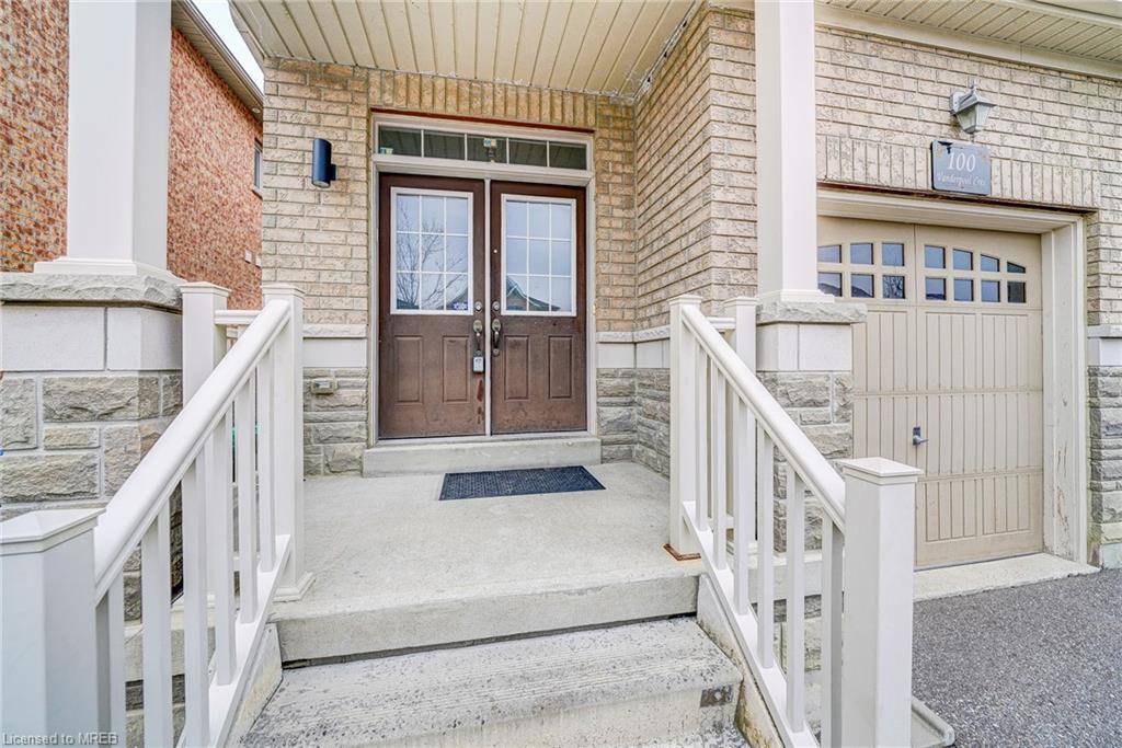 Brampton, ON L6P 3W2,100 Vanderpool Crescent