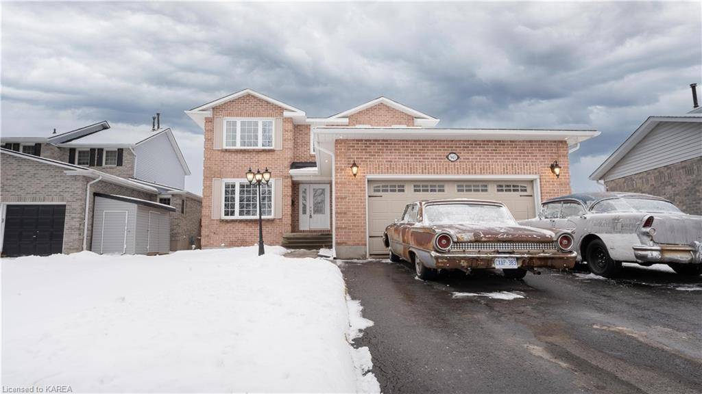 Kingston, ON K7M 8G4,943 Prestwick Crescent