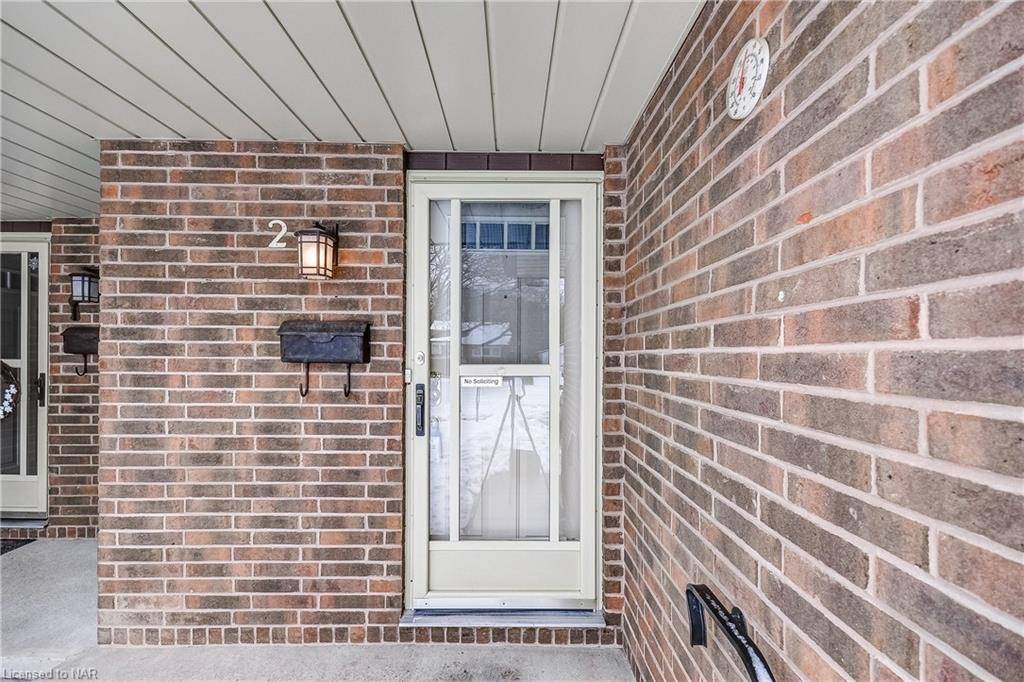 St. Catharines, ON L2N 6T5,64 Forster Street #2