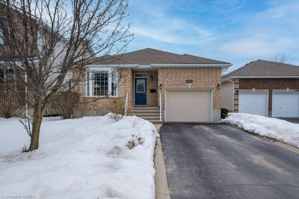 Kingston, ON K7M 9H7,2062 Balantrae Circle