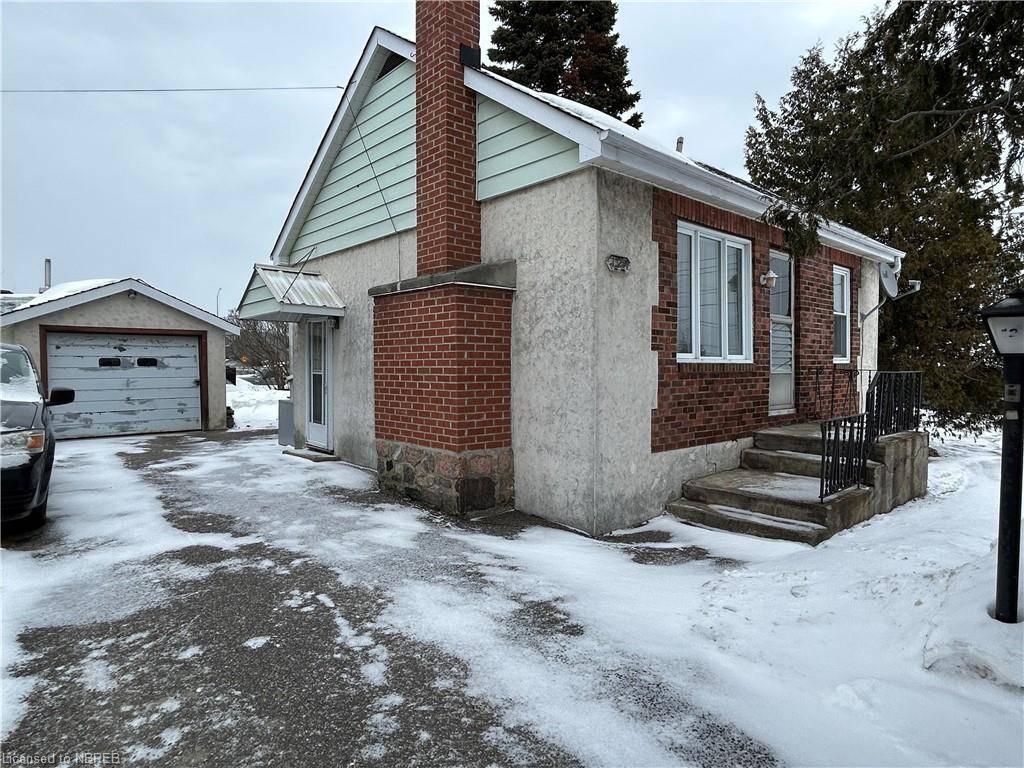 North Bay, ON P1B 7B3,124 Hillcrest Avenue