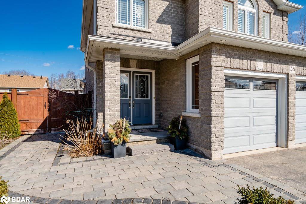 Angus, ON L0M 1B1,35 Mancini Drive