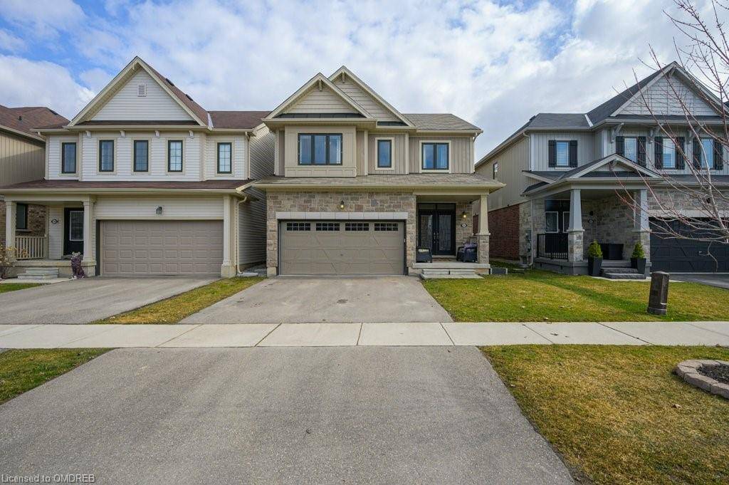 Caledonia, ON N3W 0B3,60 Larry Crescent