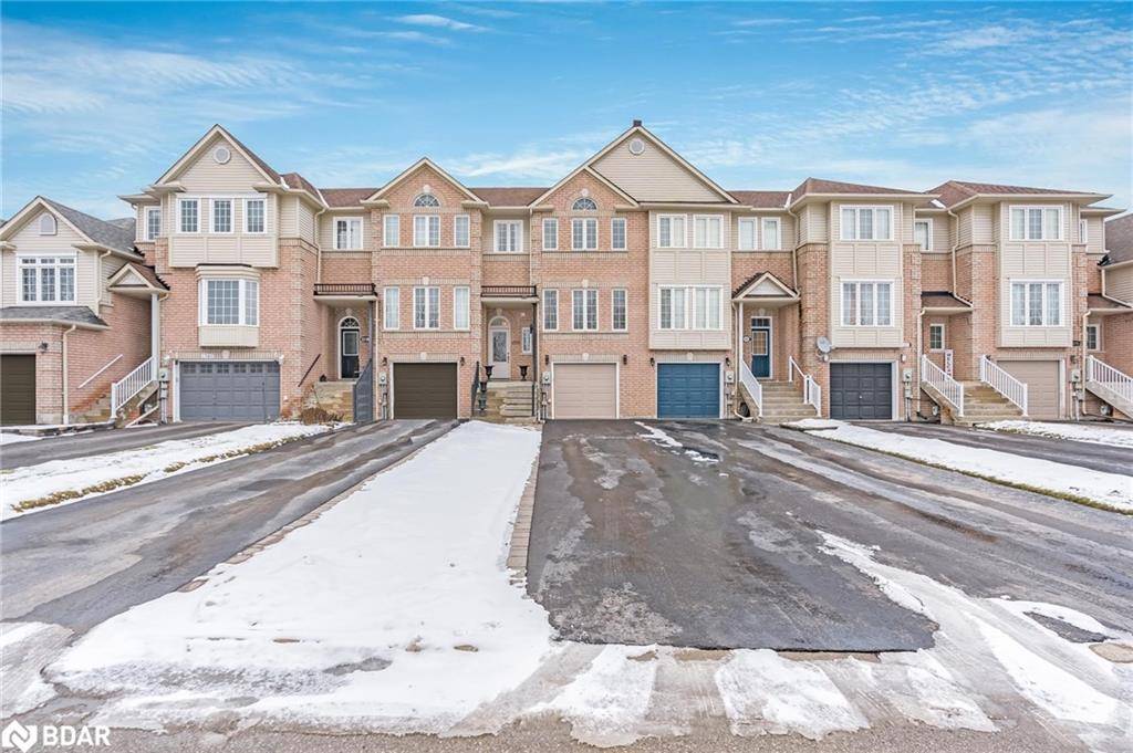 Innisfil, ON L9S 4Y4,1376 Forest Street