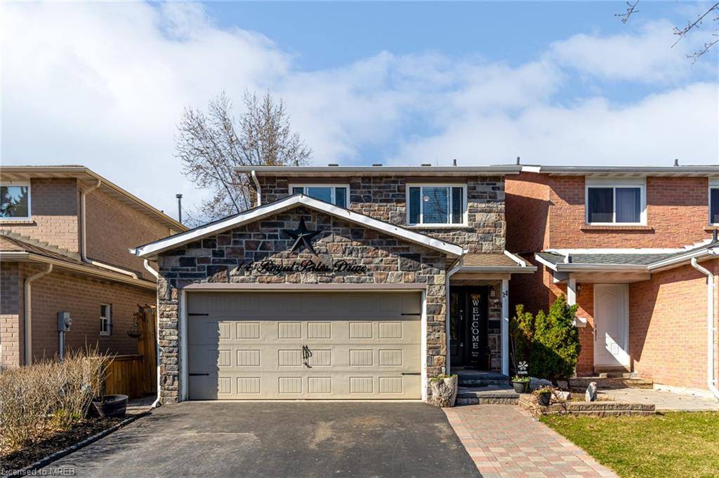 Brampton, ON L6Z 1P5,14 Royal Palm Drive W