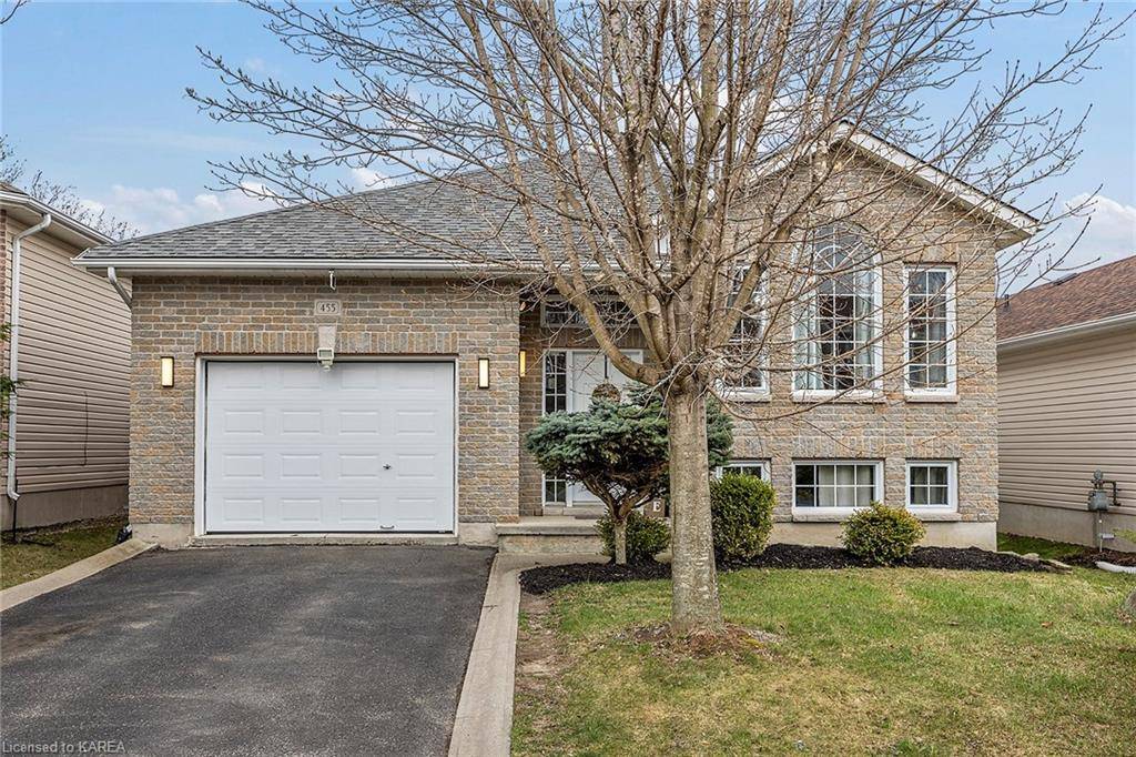 Kingston, ON K7K 7M3,455 Laura Avenue