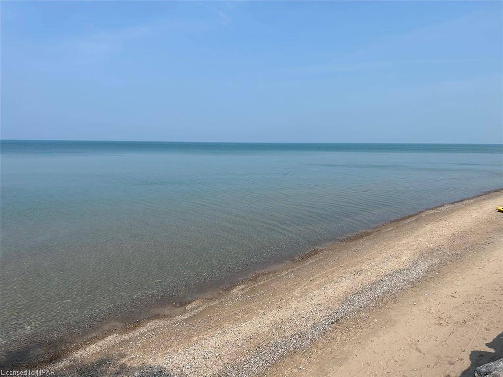 Bayfield, ON N0M 2T0,73681 Shangrila Beach Road