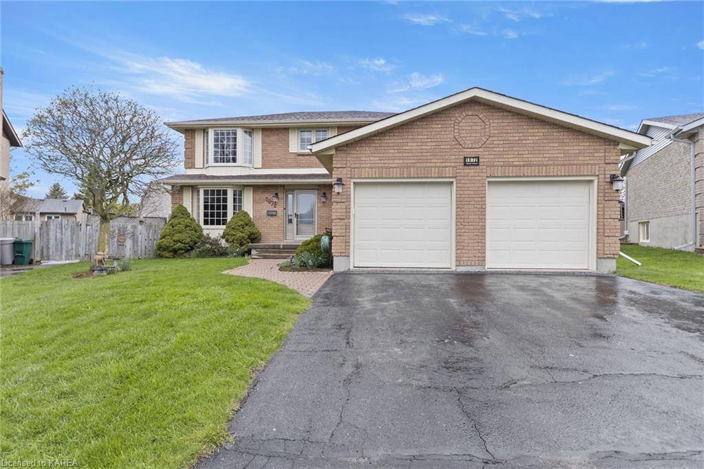 Kingston, ON K7P 2P5,1072 Palmerston Crescent