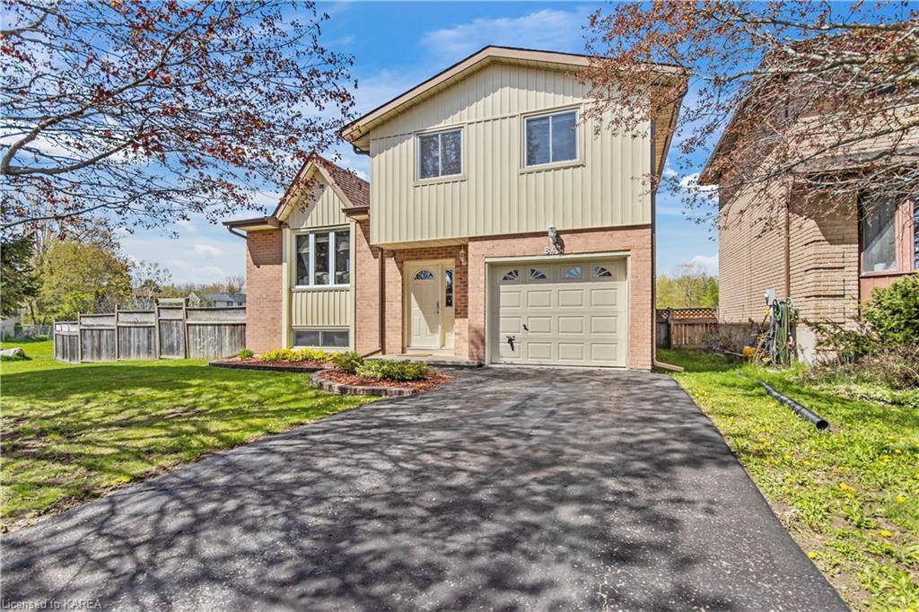 Kingston, ON K7P 1N2,843 Sandringham Place