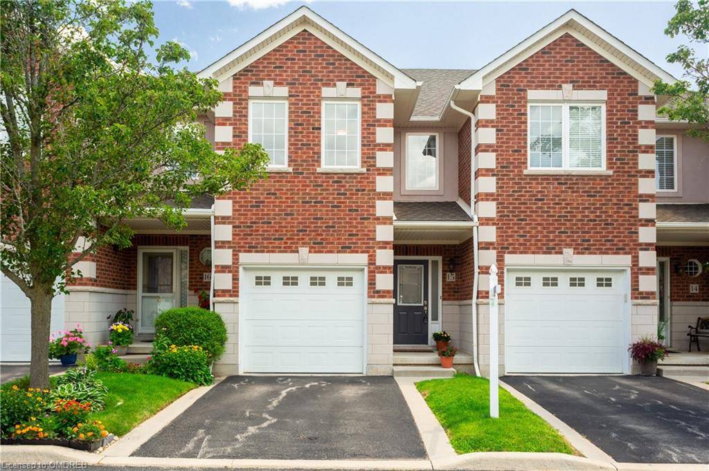 Ancaster, ON L9G 5B7,81 Valridge Drive #15